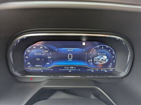 Used 2022 Chevrolet Tahoe LT w/ Luxury Package RWD image 9