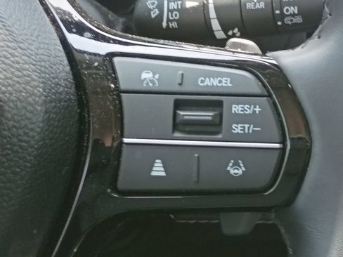 Used 2025 Honda Pilot EX-L image 25