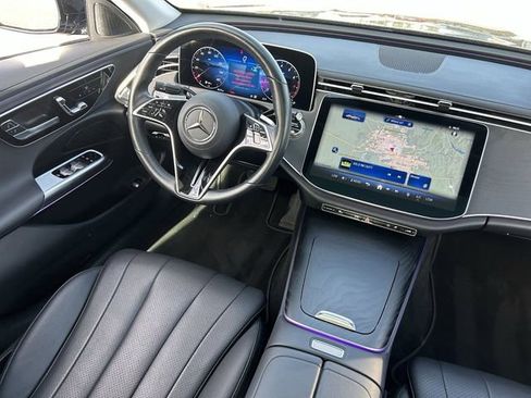 Used 2025 Mercedes-Benz E 350 Sedan w/ Winter Package image 15