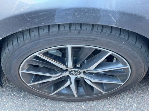 Used 2022 Toyota Camry SE image 8