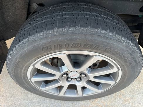 Used 2019 GMC Canyon Denali image 15