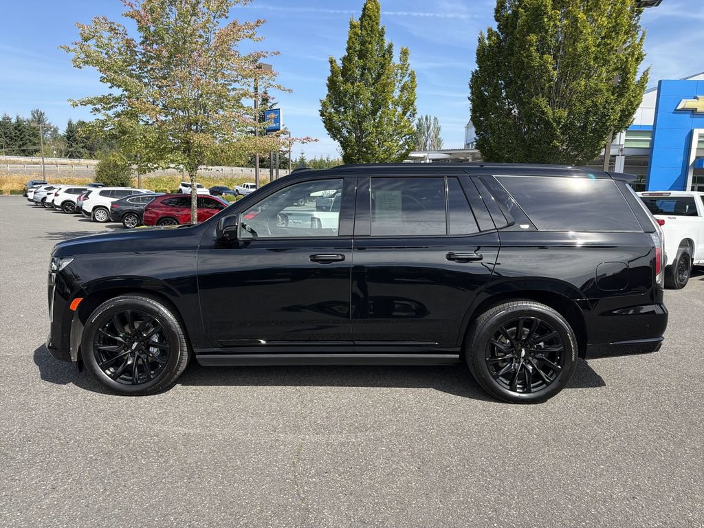 Certified 2023 Cadillac Escalade Sport w/ LPO, ONYX Package AWD/4WD image 6