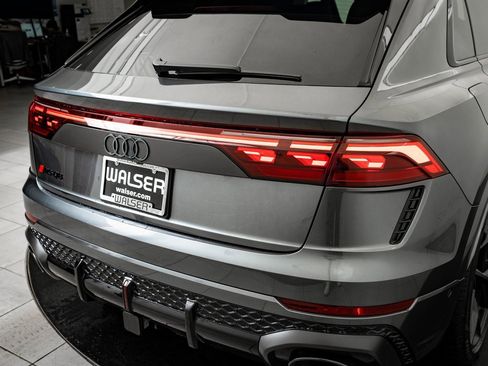 New 2026 Audi RS Q8 performance image 9