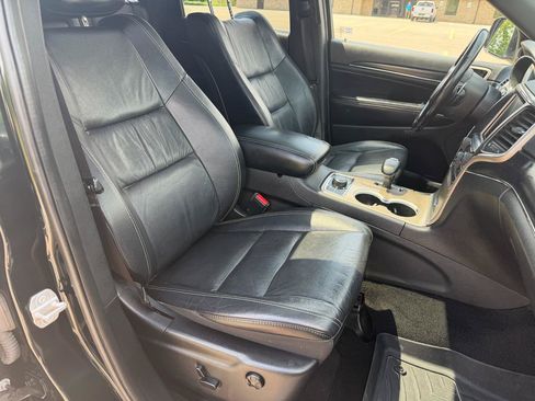 Used 2014 Jeep Grand Cherokee Limited AWD/4WD image 30