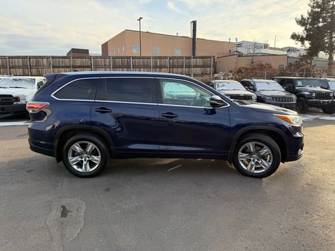 Used 2015 Toyota Highlander Limited image 11