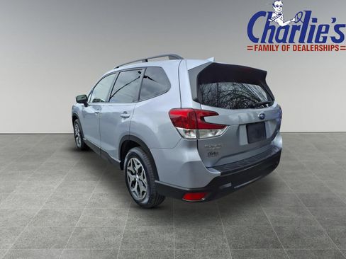 Certified 2021 Subaru Forester Premium AWD/4WD image 5