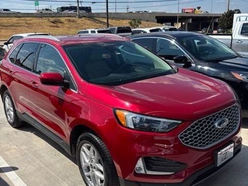 Used 2023 Ford Edge SEL w/ Convenience Package AWD/4WD image 2