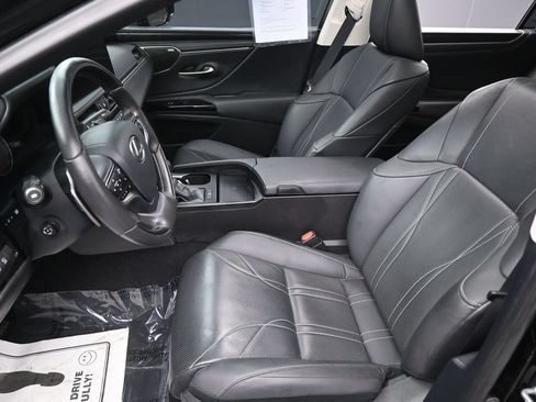 Used 2024 Lexus ES 350 w/ Accessory Package (Z2) FWD image 30