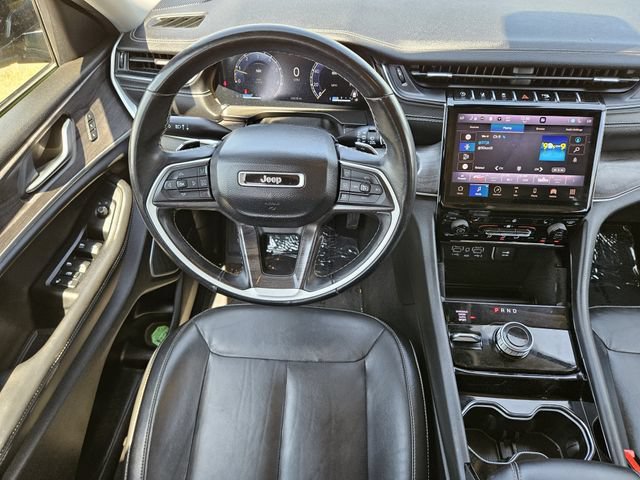 Used 2022 Jeep Grand Cherokee Limited AWD/4WD image 28