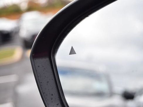 New 2026 Nissan Kicks SV w/ SV Premium Package image 10