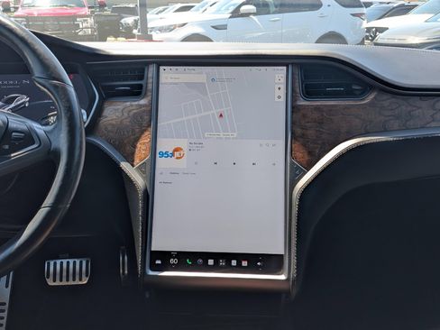 Used 2021 Tesla Model S Long Range Plus AWD/4WD image 10