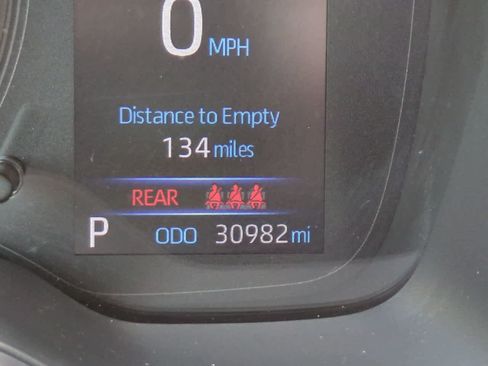 Certified 2021 Toyota Corolla LE FWD image 24