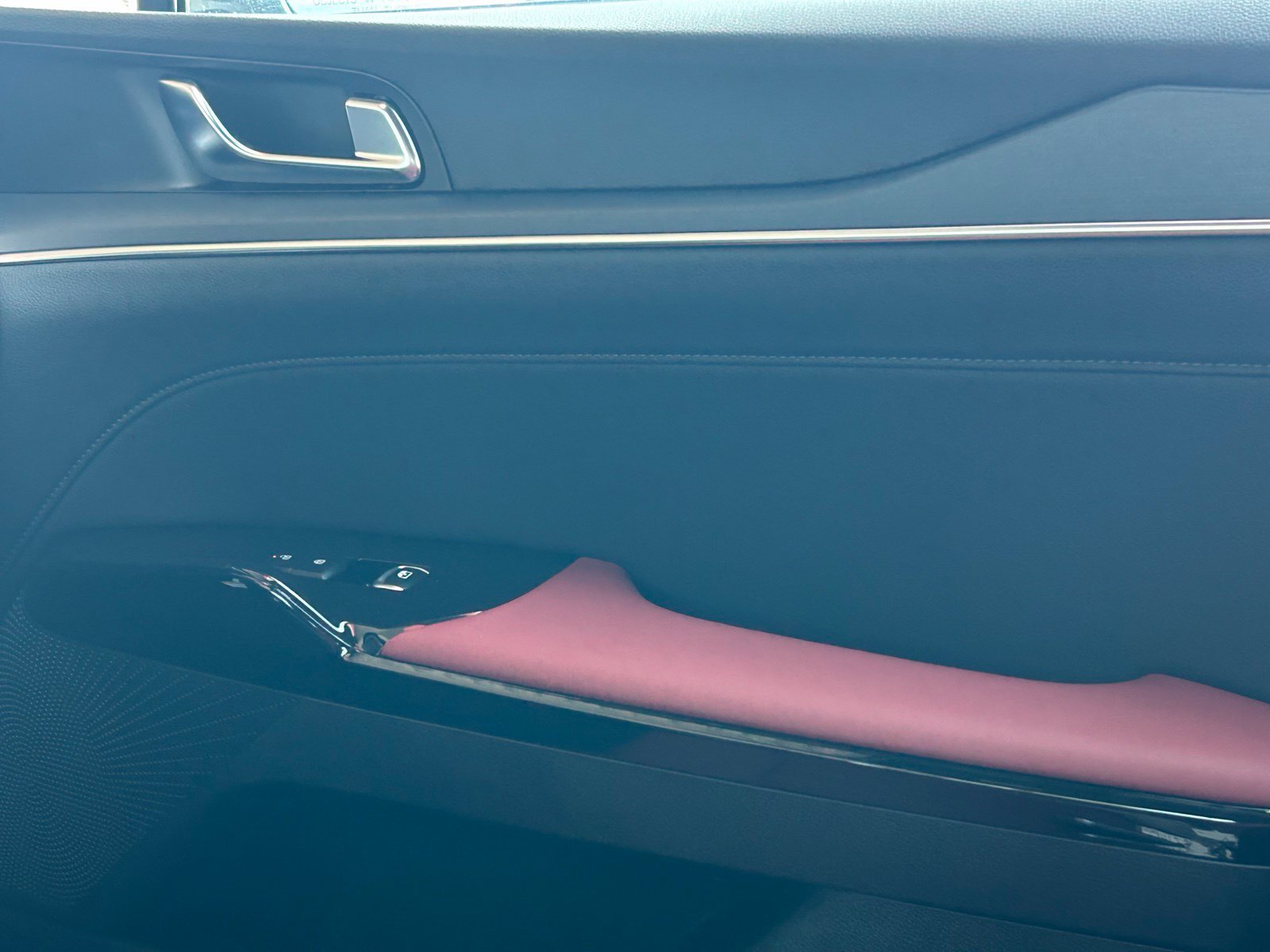 New 2026 Kia K5 GT-Line w/ GT-Line Red Interior Package FWD image 17