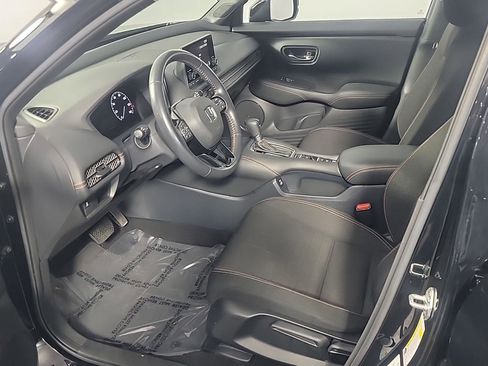 Certified 2023 Honda HR-V Sport image 18