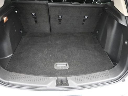 Used 2022 Buick Encore GX Select w/ Sport Touring Package FWD image 11