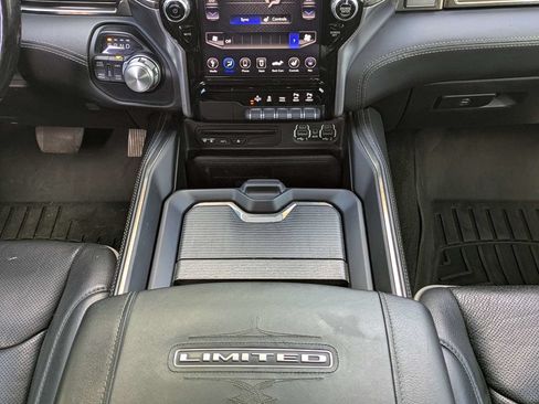 Used 2019 RAM 1500 Limited AWD/4WD image 19