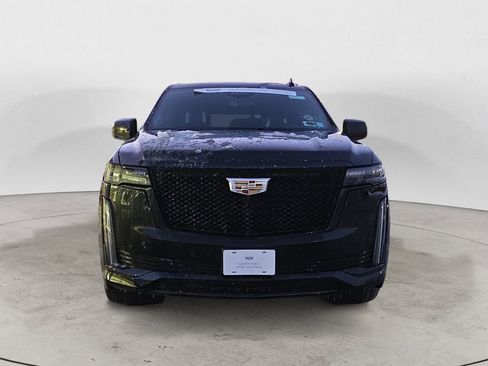 Used 2023 Cadillac Escalade Sport Platinum image 1
