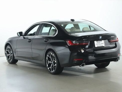 Used 2026 BMW 330i xDrive Sedan w/ Premium Package AWD/4WD image 41