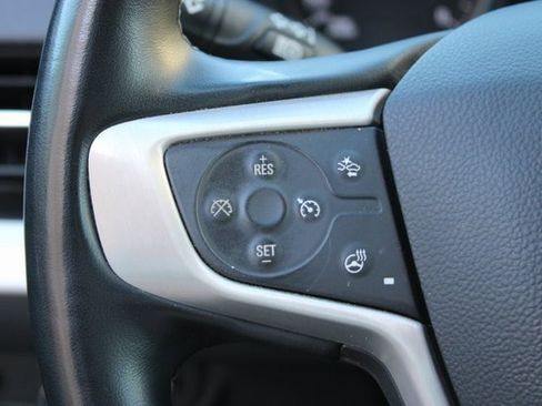 Used 2024 GMC Terrain SLT image 12