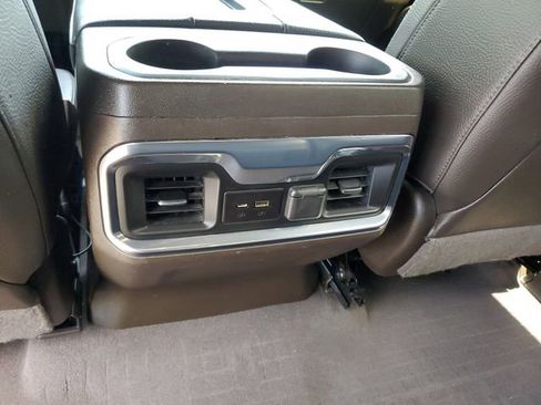 Used 2022 GMC Sierra 1500 Denali w/ Denali Premium Package AWD/4WD image 16