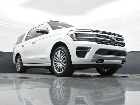Used 2022 Ford Expedition Max Platinum image 46