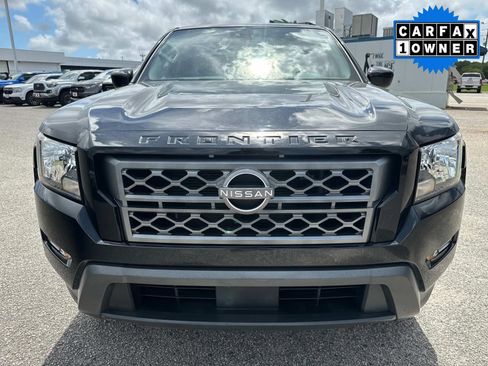 Used 2022 Nissan Frontier SV image 9