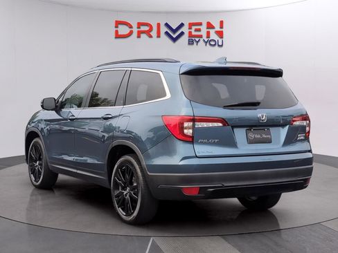 Used 2022 Honda Pilot Special Edition image 3