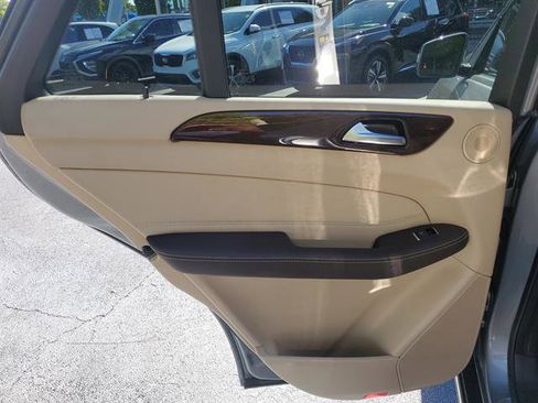 Used 2016 Mercedes-Benz GLE 350 image 32