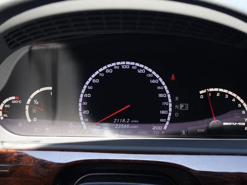 Used 2009 Mercedes-Benz S 63 AMG image 9