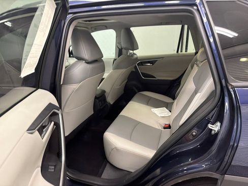 Used 2025 Toyota RAV4 XLE Premium FWD image 22