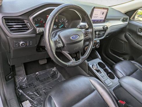 Used 2020 Ford Escape SEL FWD image 10