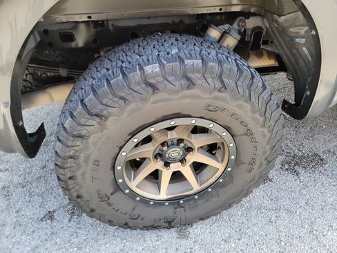 Used 2018 Ford F150 Raptor w/ Equipment Group 802A Luxury AWD/4WD image 11