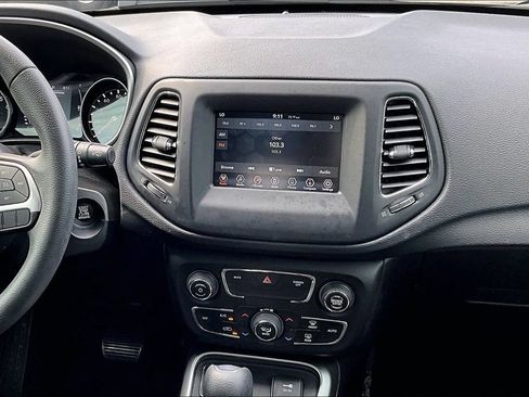 Used 2020 Jeep Compass Sport FWD image 7