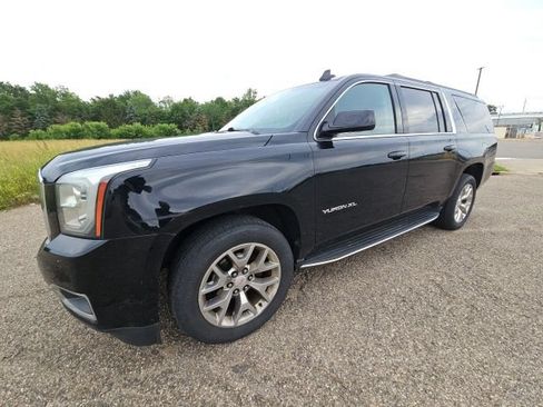 Used 2018 GMC Yukon XL SLT AWD/4WD image 7