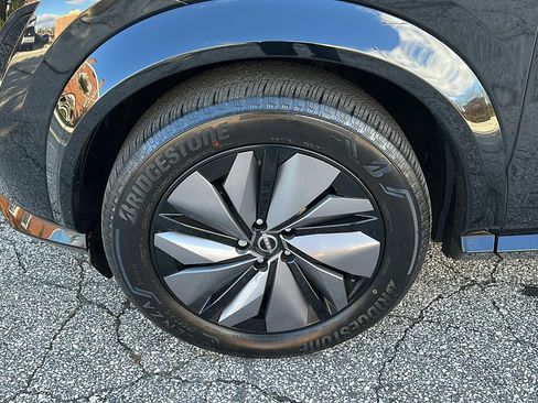 Certified 2024 Nissan Ariya AWD image 8