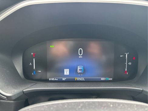 Used 2025 Ford Escape SE FWD image 7