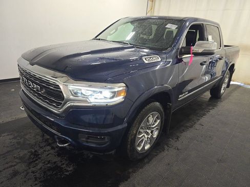 Used 2023 RAM 1500 Limited w/ Body-Colour Bumper Group AWD/4WD image 2