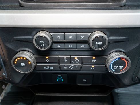 Used 2024 Ford F250 XLT w/ FX4 Off-Road Package image 22