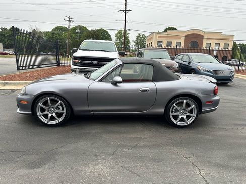 Used 2004 MAZDA MX-5 Miata MAZDASPEED RWD image 8