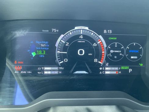 Used 2023 Toyota Tundra Platinum w/ Advanced Package image 15