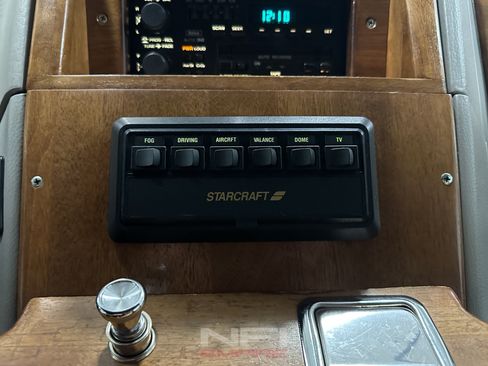 Used 1992 Chevrolet G20 RWD image 30