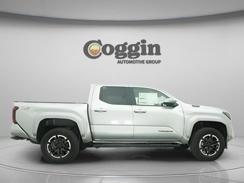 New 2025 Toyota Tacoma TRD Sport AWD/4WD image 24