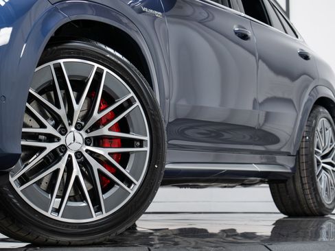 New 2026 Mercedes-Benz GLE 63 AMG S image 28