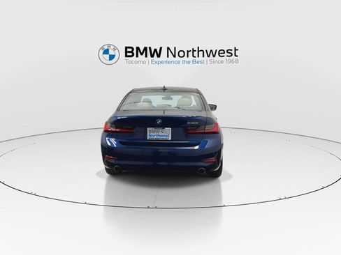Used 2019 BMW 330i Sedan w/ Driving Assistance Package RWD image 2