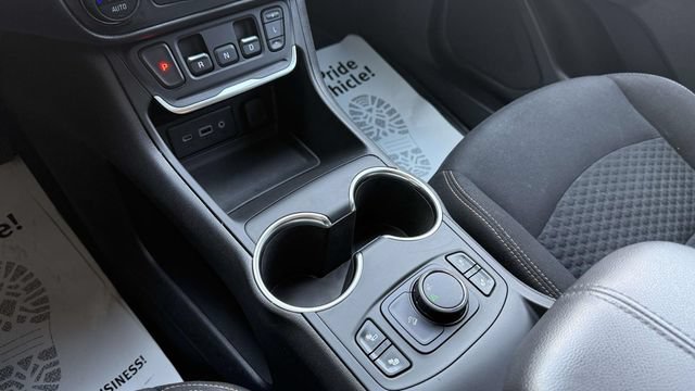Used 2019 GMC Terrain SLE w/ Driver Convenience Package FWD image 73
