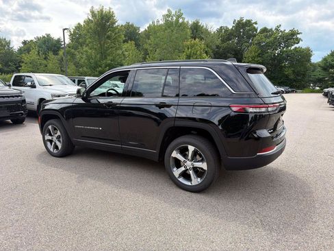 New 2026 Jeep Grand Cherokee Limited AWD/4WD image 3