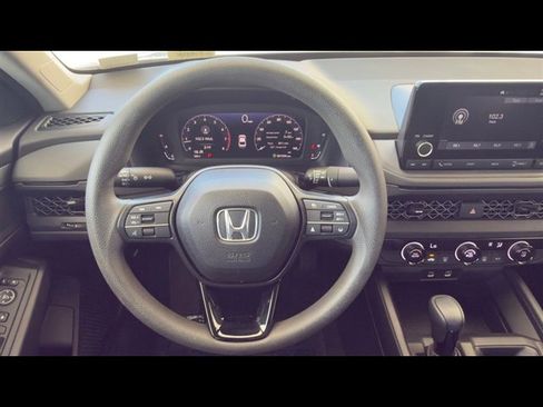 Certified 2023 Honda Accord LX image 19