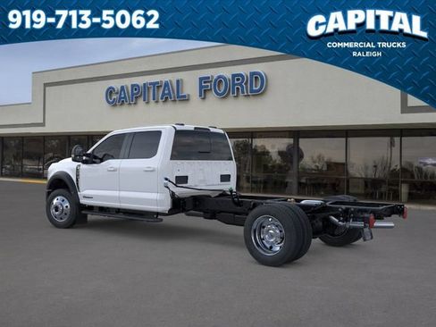 New 2026 Ford F550 4x4 Crew Cab image 4