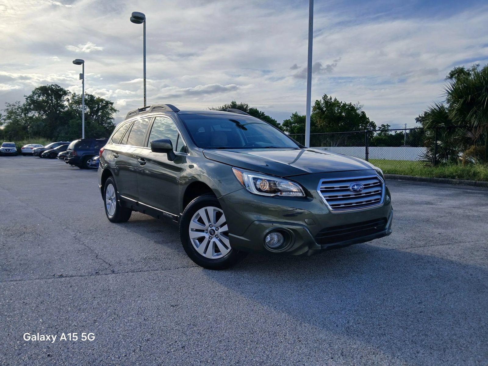 Used 2017 Subaru Outback 2.5i Premium w/ Popular Package #1 AWD/4WD image 31