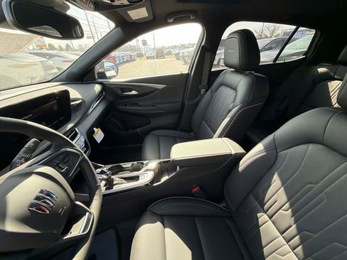 New 2026 Buick Envista Avenir image 17